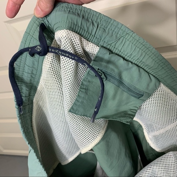 WEEKENDER Traveler Vintage Sage Green Swim & Adventure Shorts Cargo Style Sz 42 - Picture 7 of 13
